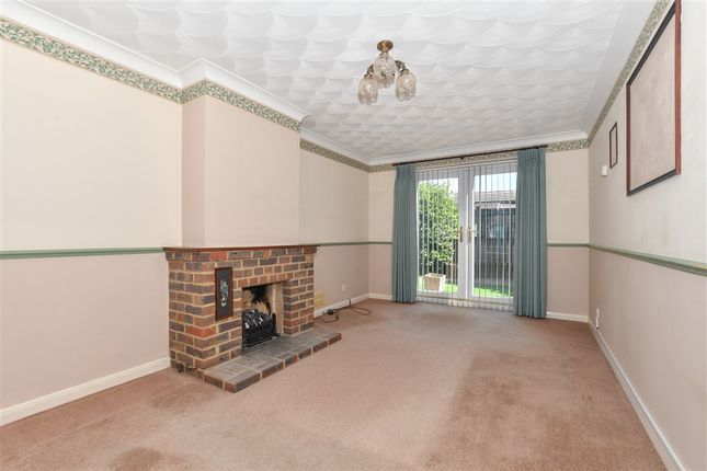 Glover Road Willesborough, Ashford photo 3