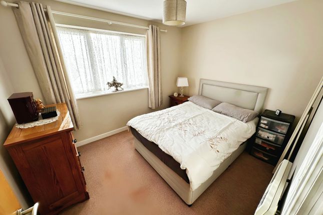 Flat for sale in Corporation Street, Stoke-On-Trent, Staffordshire