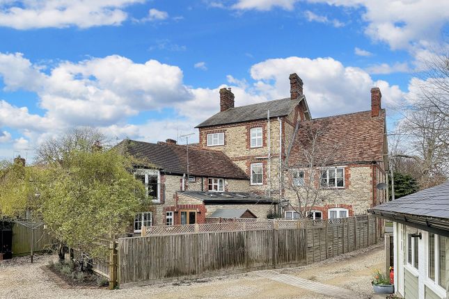 Thumbnail Property for sale in High Street, Stanford In The Vale, Faringdon