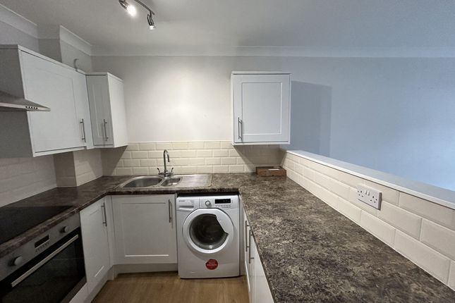 2 Forge Mews, High Street, Tonbridge photo 3