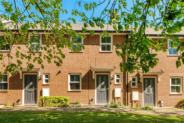 2-bed house on 10, Kings Park, Bicester, £335,000