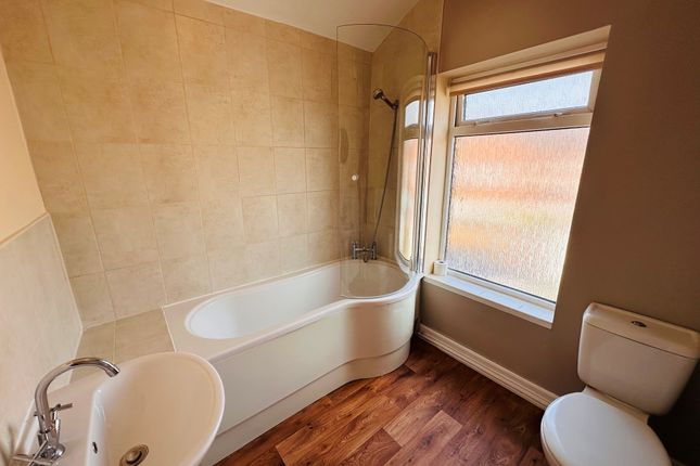 29, Burke Street, HARROGATE photo 3