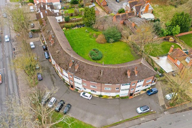 Flat for sale in Bridge Court, Bath Road, Taplow