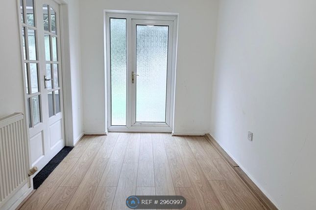 Marlfield Close, Ingol, Preston photo 4