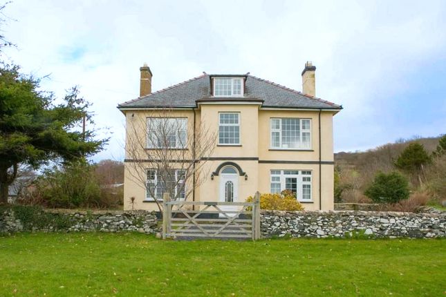 Thumbnail Detached house for sale in Tan Y Fron, High Street, Dyffryn Ardudwy, Gwynedd
