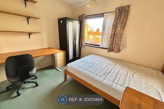 Charter Avenue, Coventry photo 5