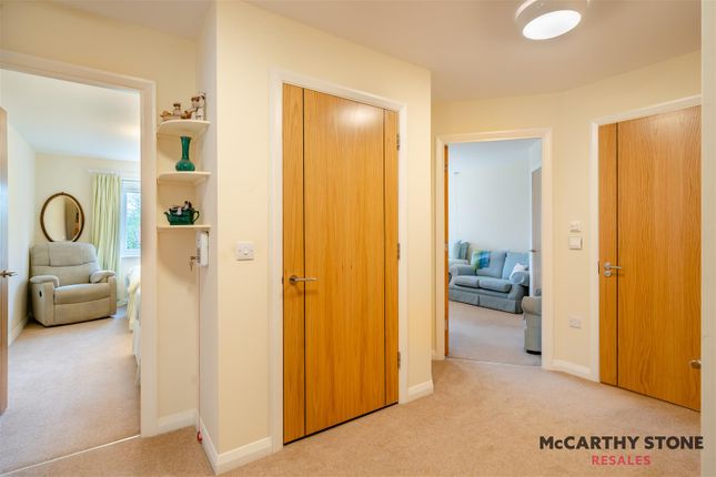 Flat for sale in Webb View, Kendal