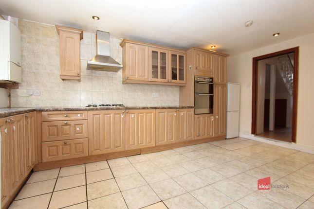 4 Bed Terraced House To Rent In Cambridge Road Seven Kings