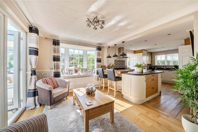 2, Grange Avenue, Barnstaple photo 3