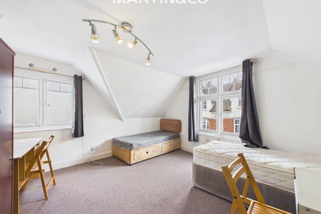 12b, Church Street, Weybridge photo 4
