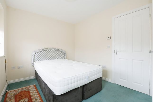 End terrace house for sale in Marigold Road, Stratford-Upon-Avon