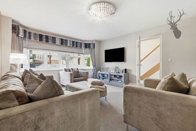 48 Purlieu Way, Epping photo 2