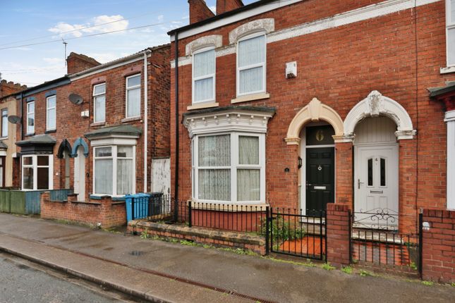 Thumbnail End terrace house for sale in Lee Street, Hull