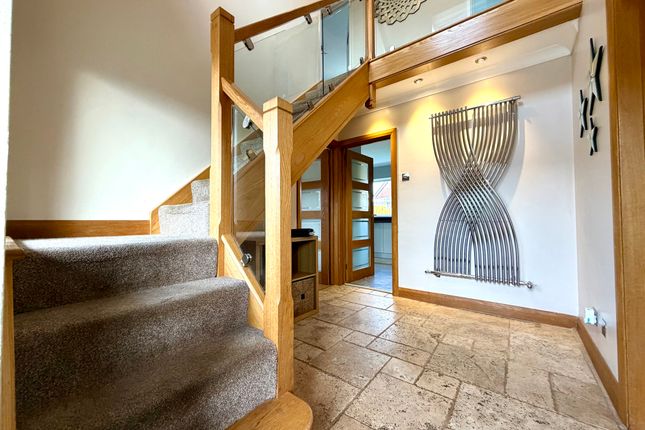 1 Woodland Way, Merthyr Tydfil photo 2