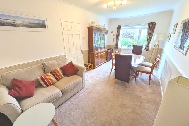 24 Ricroft Road, Stockport photo 3