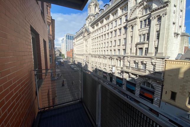 Apt 426, W3, Manchester photo 5
