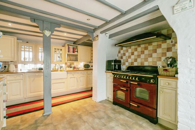 Turleys Cottage,, Battle Road, Heathfield photo 2
