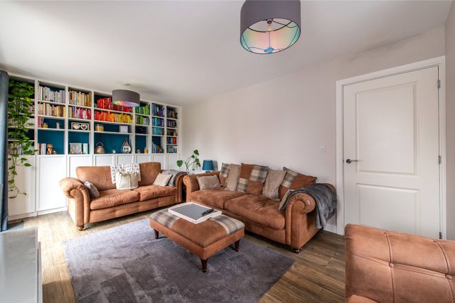 25, Sun Marsh Way, Kent photo 4