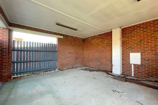 169 Lower Road, Faversham photo 4