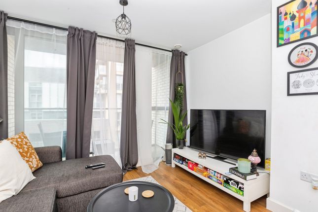 Flat 76, Venice Corte, 2, Elmira Street, London photo 3