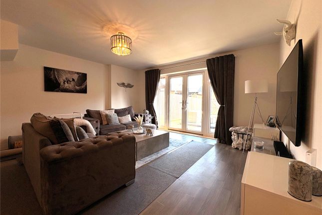 50, Rievaulx Way, Northamptonshire photo 3