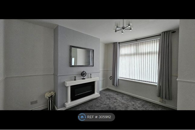 Sloane Street, Bolton photo 2