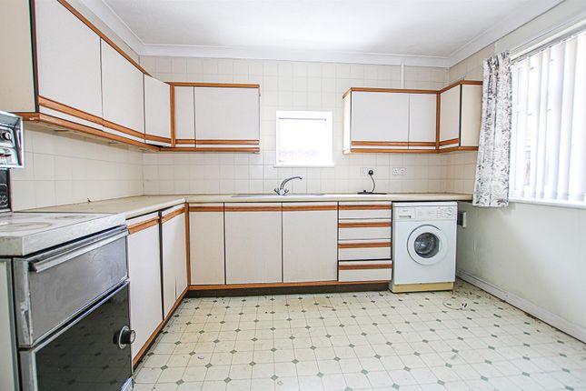 17, Vincent Close, Newmarket photo 2