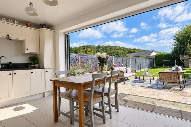 98, Sandford Road, Winscombe photo 2