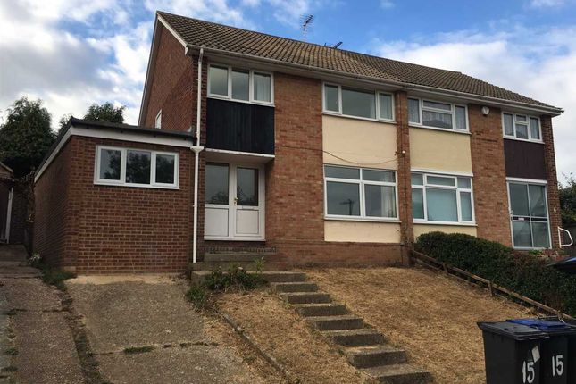 End terrace house to rent in Uplands, Canterbury