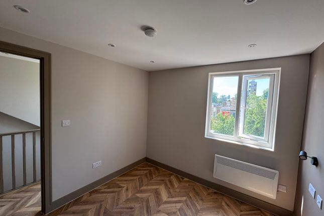 Sperling Road, London N17 photo 5
