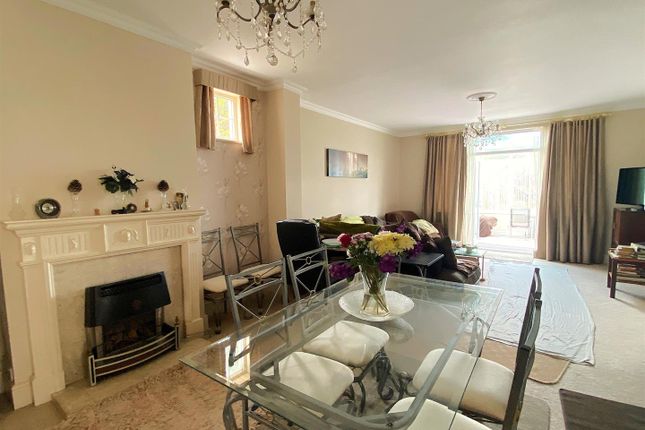 12, Little Common Road, Bexhill-On-Sea photo 3