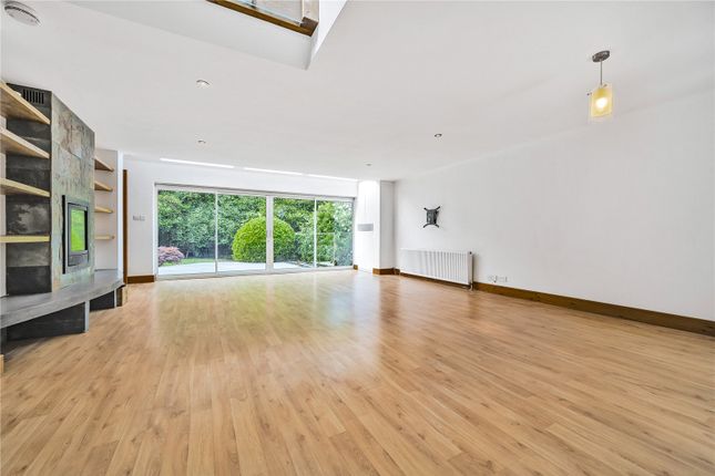 Detached house for sale in South Close, High Barnet