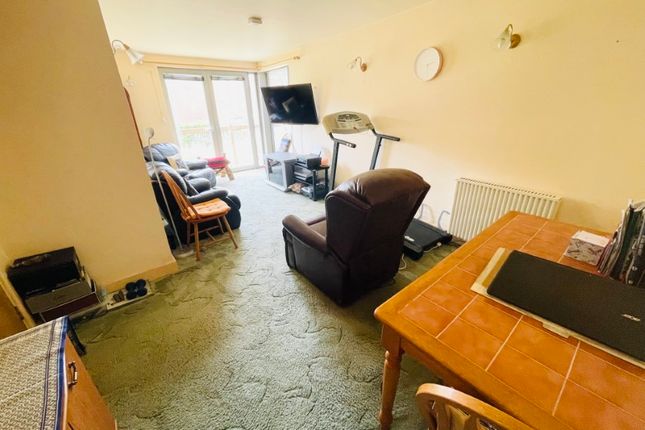 Flat for sale in 1 Hazelwood Road, Acocks Green, Birmingham