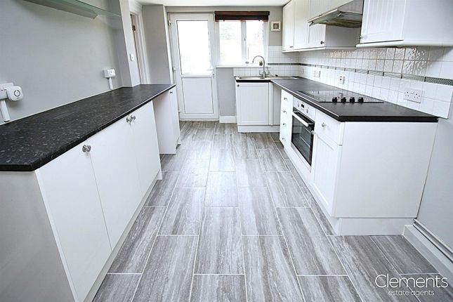 39a, Westerdale, Hemel Hempstead photo 4