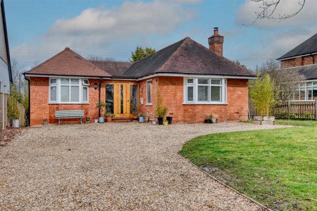 Thumbnail Bungalow for sale in Dagtail Lane, Redditch