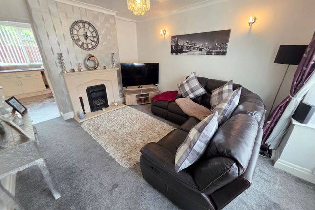 8 Cecil Avenue, Doncaster photo 2