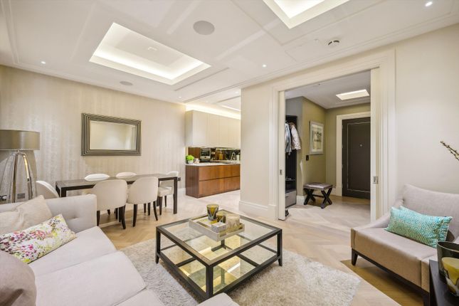 2-bed flat on Flat 4, Drake House, London, £1,100,000
