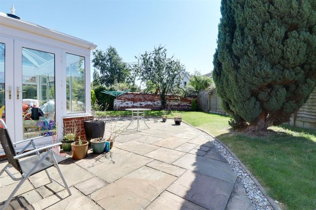 Detached bungalow for sale in The Rise, North Ferriby