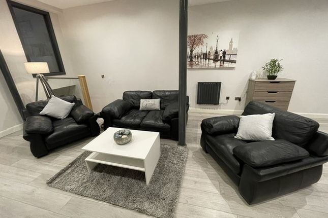 Flat 6, 9-11, Church Road, Eccles photo 2