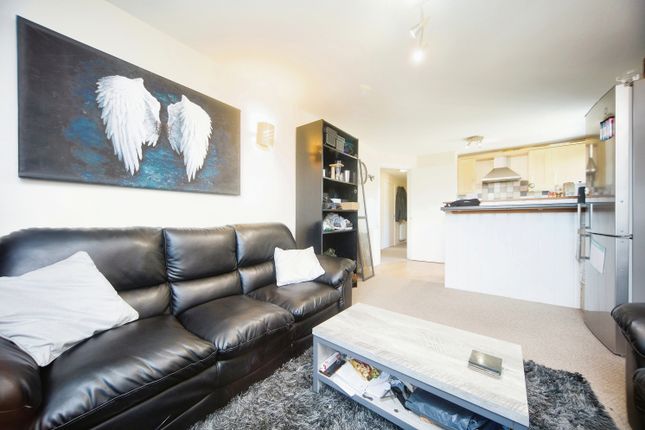 Flat 5, Weymouth photo 4