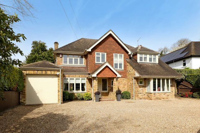 Thumbnail Country house for sale in Deadhearn Lane, Chalfont St. Giles