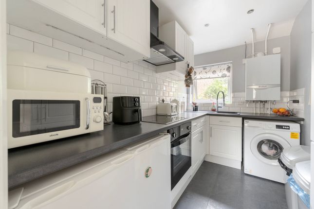 Flat 1, Cedar House Diss Road, Diss photo 2