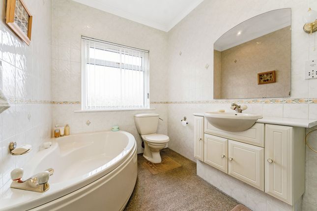Bungalow for sale in Brightside Avenue, Uddingston, South Lanarkshire
