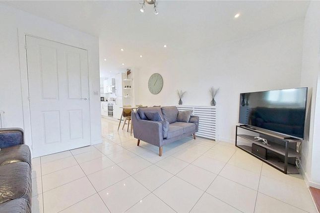 67a, Harbour Way, West Sussex photo 2