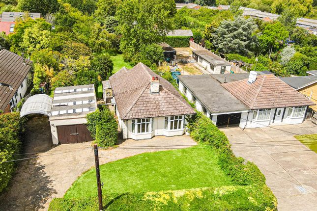 23, Steeple Road, Chelmsford photo 4
