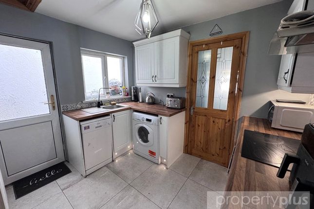 50, Ynys Street, Rhondda Cynon Taff photo 3