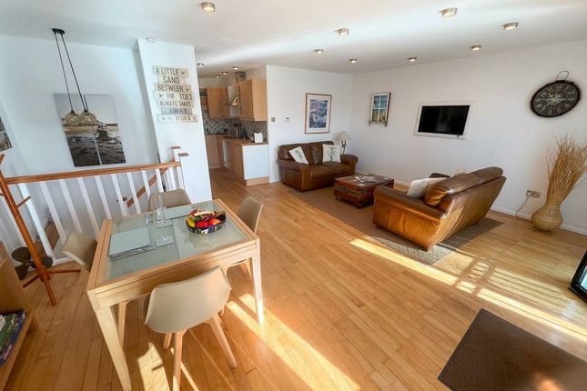 33,Lower Maisonette, Harbour Street, Broadstairs photo 3
