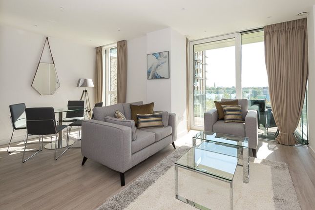Thumbnail Flat for sale in Woodberry Down, Hackney