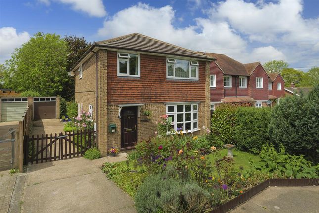 Thumbnail Detached house for sale in Greenleas, 96 The Street, Adisham