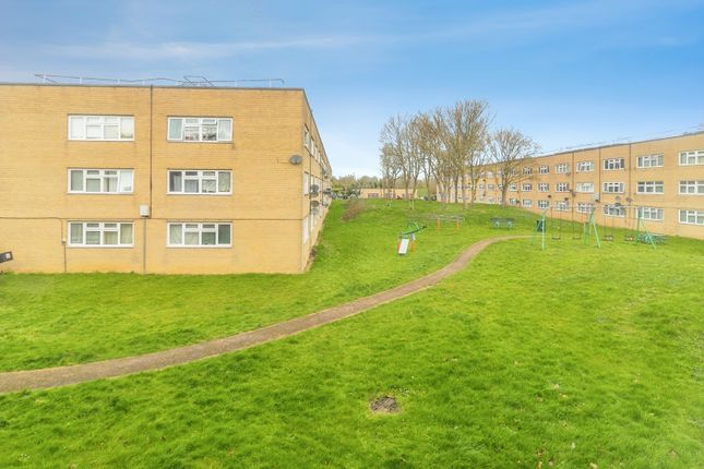 607B, Silbury Boulevard, Buckinghamshire photo 4